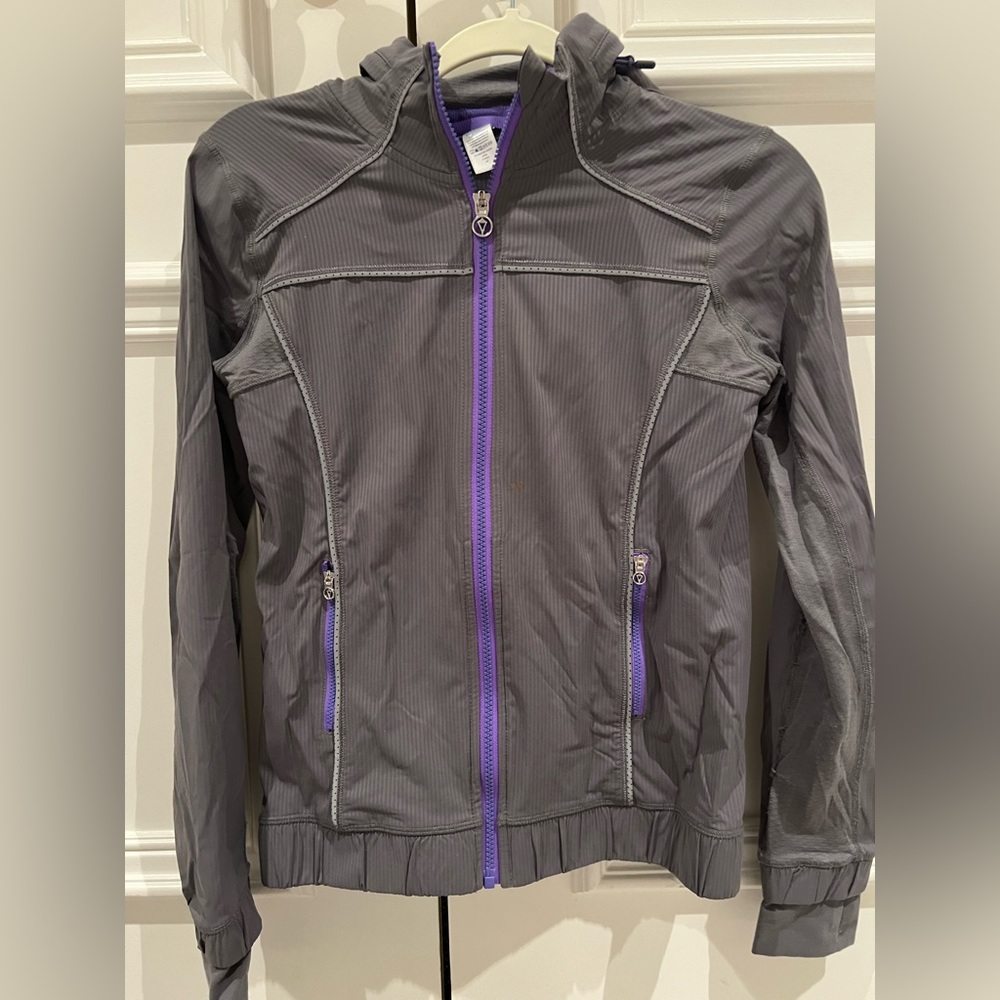 ivivva zip up jacket